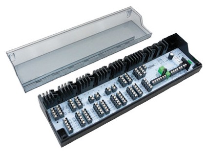 TIEMME 10-ti kanálová sběrnice pro připojení pokojových termostatů  230V