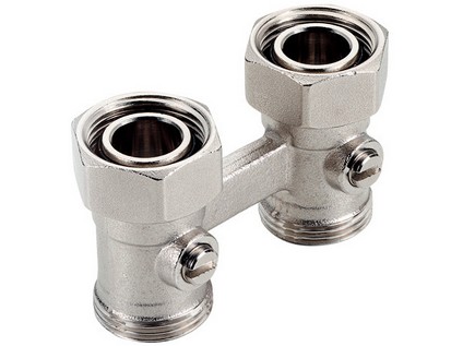 TIEMME přímé radiátorové uzavíratelné šroubení H pro VK s 2x redukcí 1/2