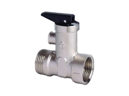 Pojistný ventil k zásobníkovým ohřívačům vody s pákou