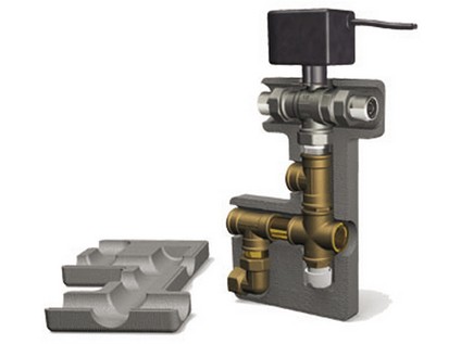 TIEMME hydraulická rozdělovací jednotka pro jeden zdroj tepla a dvě odběrová místa